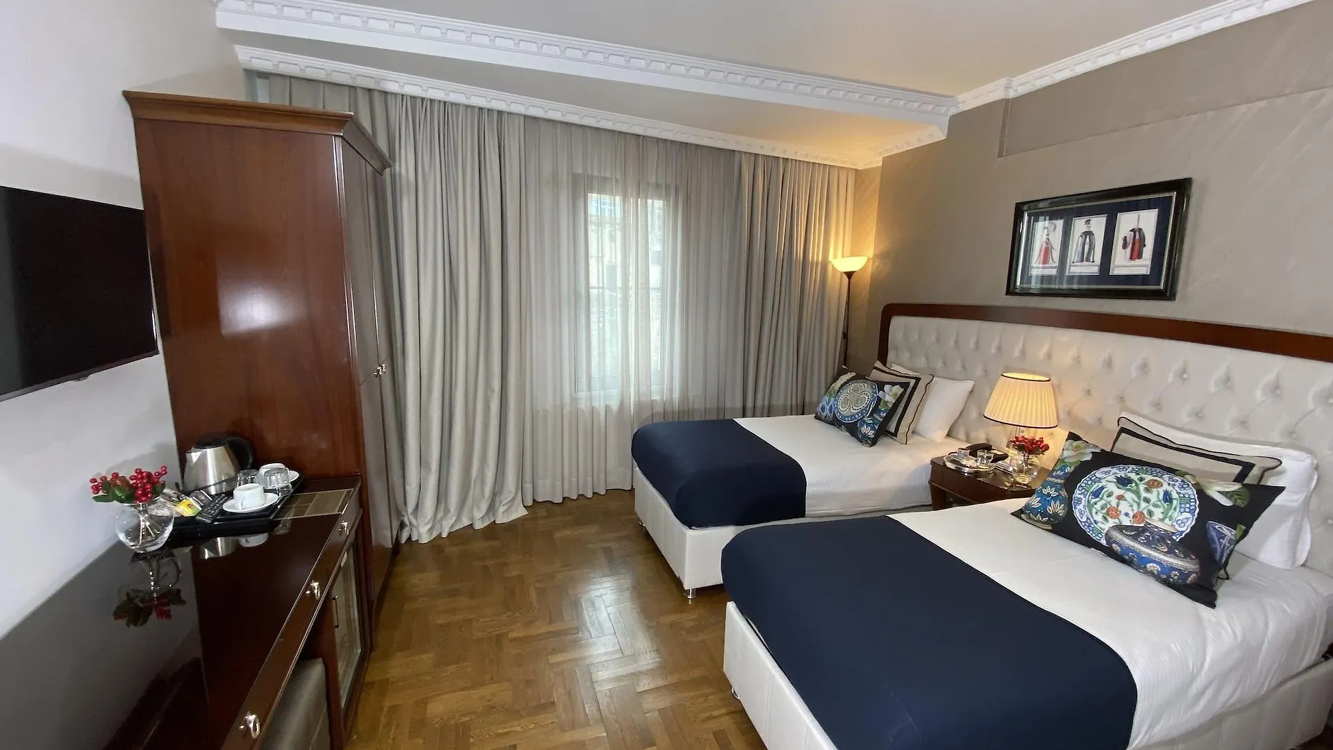 Four Doors Hotel Istanbul 3*,